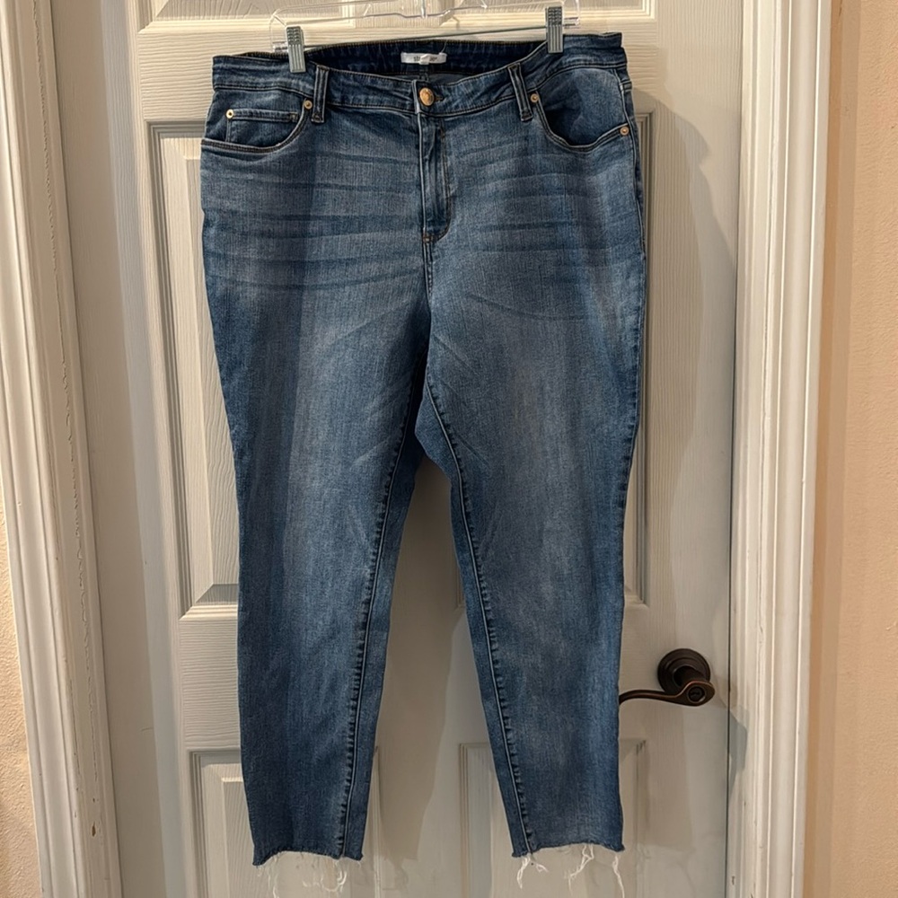 STS Blue Women's Straight Leg raw hem Jeans in Classic Blue